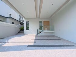 Lucky Hills (D16), Terrace #604570481